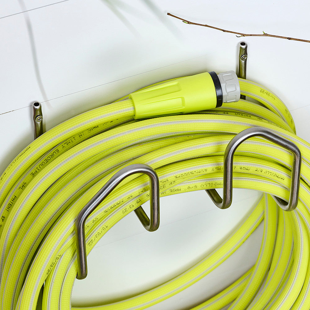 Elegante Soporte de Acero Inoxidable para Manguera