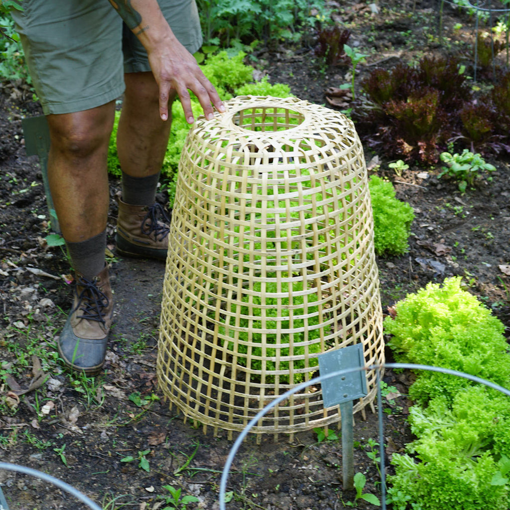 Campana de jardín de bambú tejido