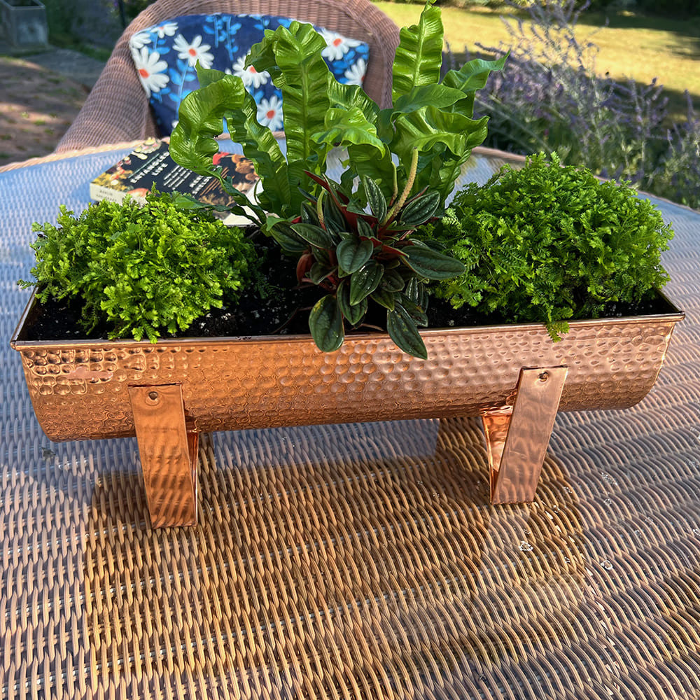Jardinera de Cobre Macizo Martillado Pequeña para Ventana para Jardines Exteriores